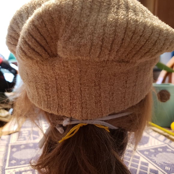 Men's R Ladies hat - Picture 9 of 12